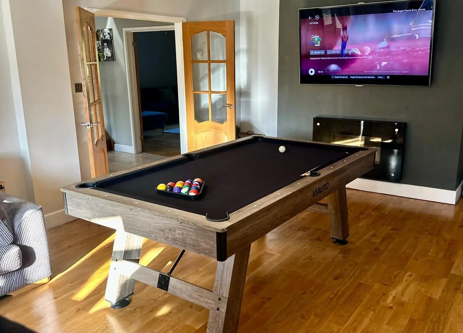 Serene Retreat - Hot Tub - Pool Table - Close To New Forest And Bournemouth Beach - Sleeps 12 Hurn Дом отдыха